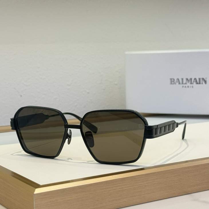 Picture of Balmain Sunglasses _SKUfw76770025fw